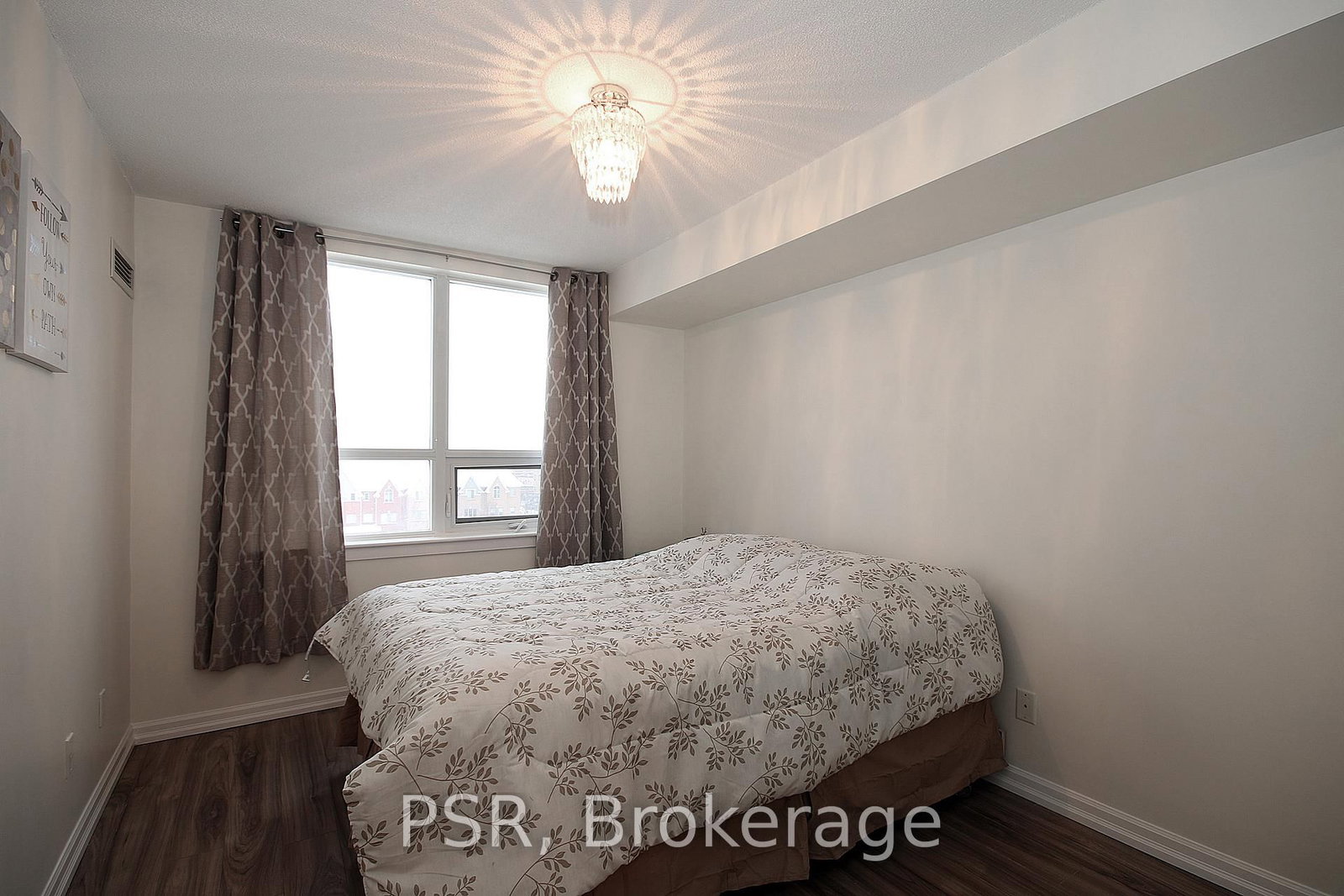 Condo for lease at 404-4 Elsinore Path, Toronto, Ontario, M8V 4G7 - New Toronto - MLS: W12833754