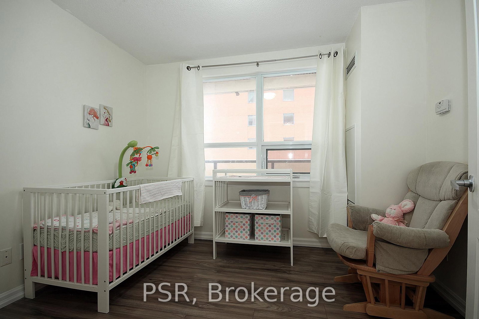 Condo for lease at 404-4 Elsinore Path, Toronto, Ontario, M8V 4G7 - New Toronto - MLS: W12833754