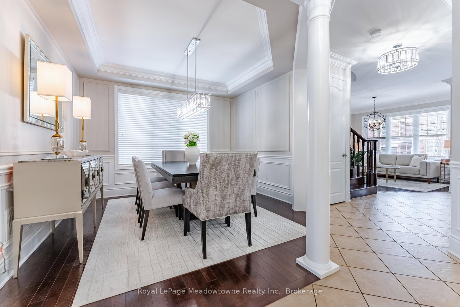 Detached House for sale at 400 Mickey Court, Milton, Ontario, L9T 7N8 - Scott - MLS: W12833978