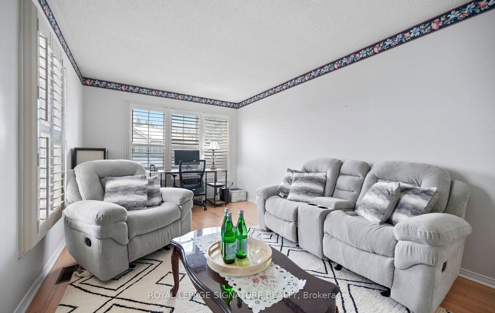 Townhouse for sale at 3 Lancewood Crescent, Brampton, Ontario, L6S 5Y6 - Queen Street Corridor - MLS: W12834394