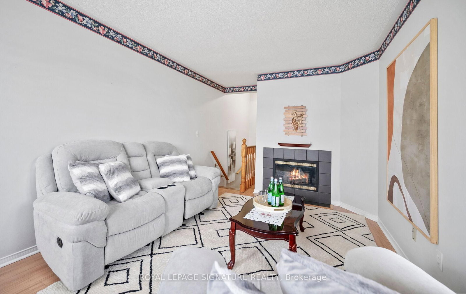 Townhouse for sale at 3 Lancewood Crescent, Brampton, Ontario, L6S 5Y6 - Queen Street Corridor - MLS: W12834394