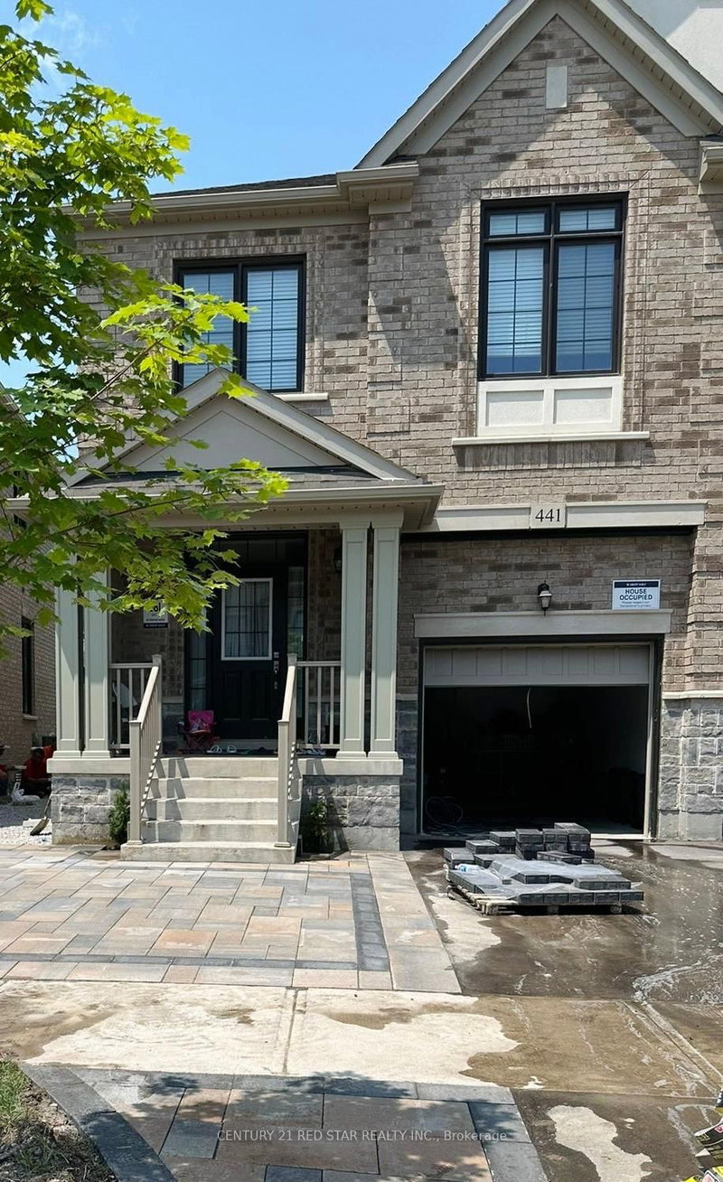 441 Bergamot Ave, Milton, L9E 1T9 | Image 2