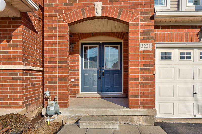 3221 Sharp Rd, Burlington, L7M 0H7 | Image 3