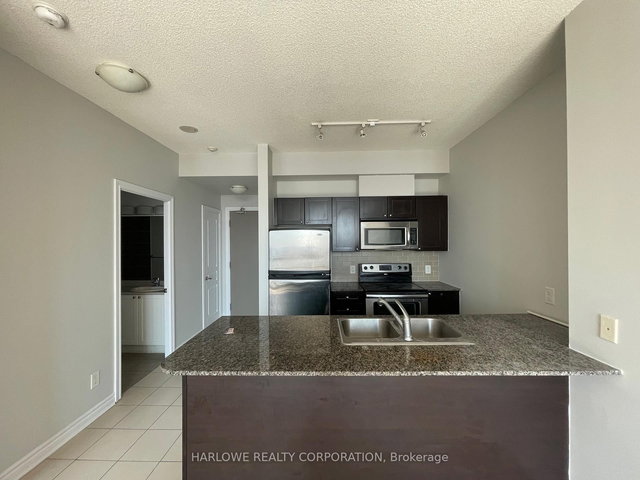 2005 - 3525 Kariya Drive