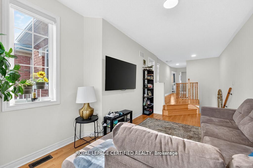 Semi-Detached House for sale at 497 Downes Jackson Heights, Milton, Ontario, L9T 8W2 - Harrison - MLS: W12835262