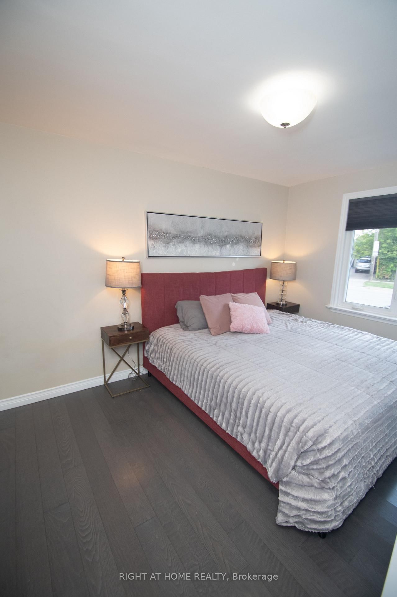 65 Bridgenorth Crescent • Toronto, ON photo 10