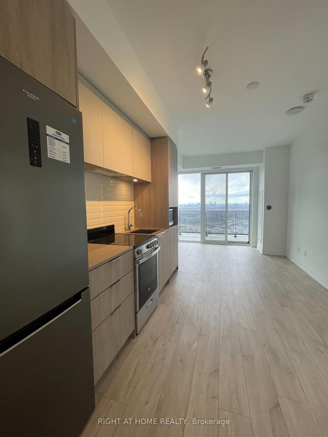 3309 - 70 ANNIE CRAIG Drive