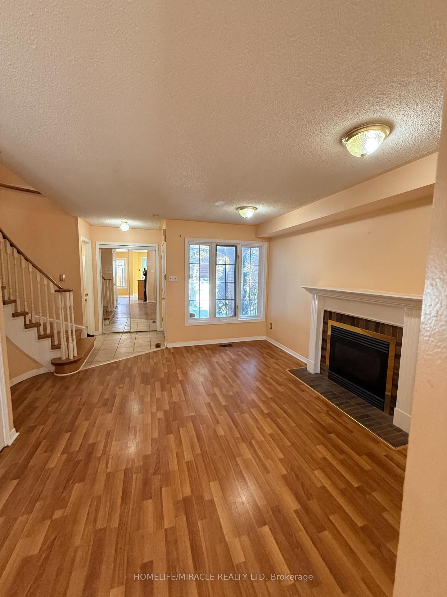 Semi-Detached House for sale at 137 Pressed Brick Drive, Brampton, Ontario, L6V 4K5 - Brampton North - MLS: W12836204