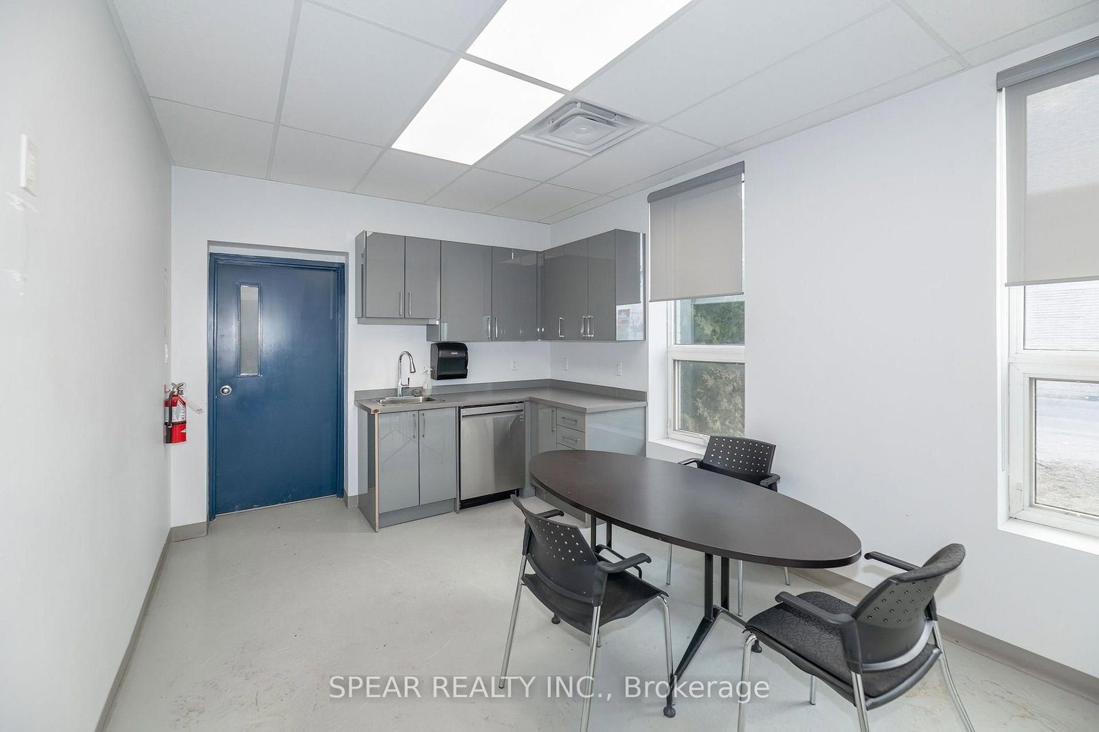 2355 Cawthra Road - Photo 13