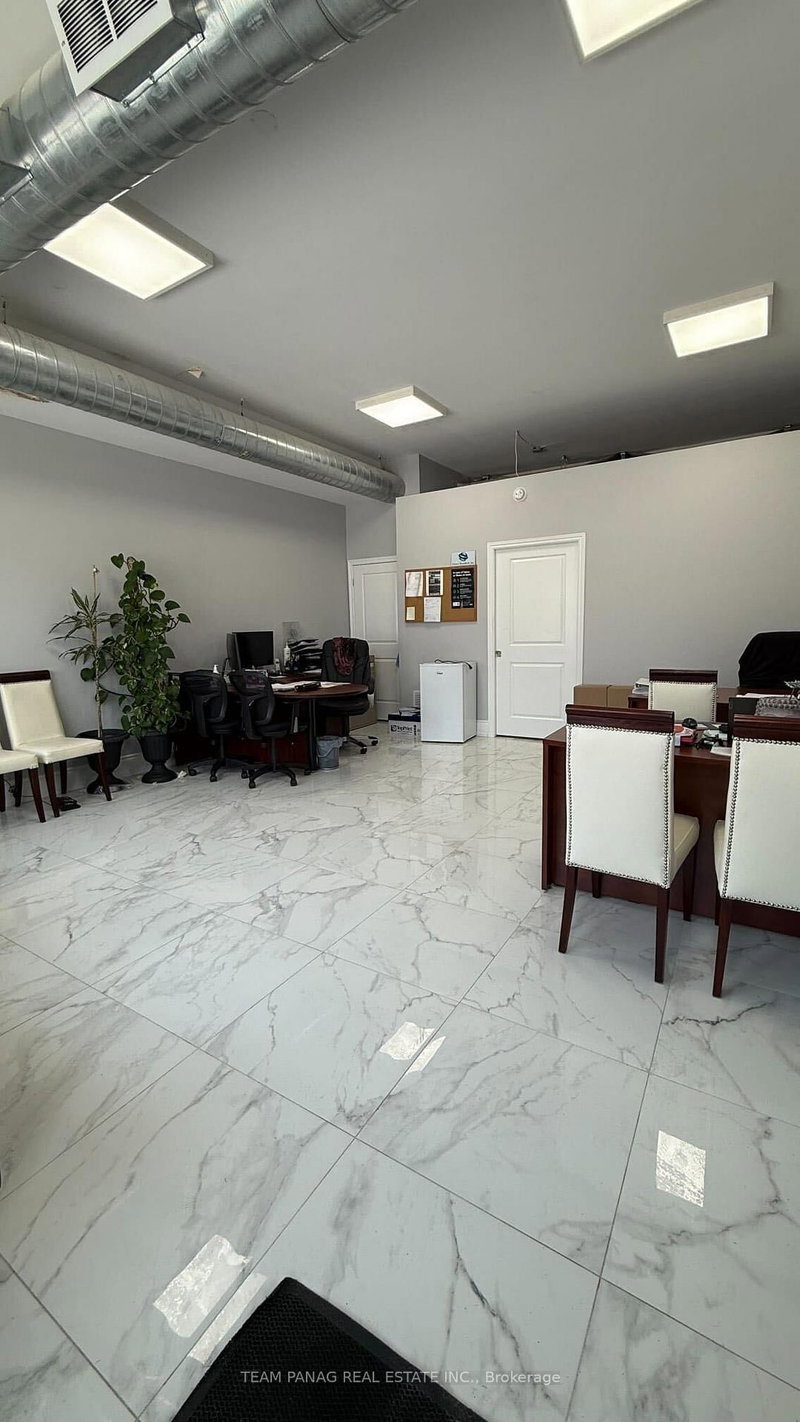 133 - 2 Inspire Blvd, Brampton, L6R 0B3 | Image 3