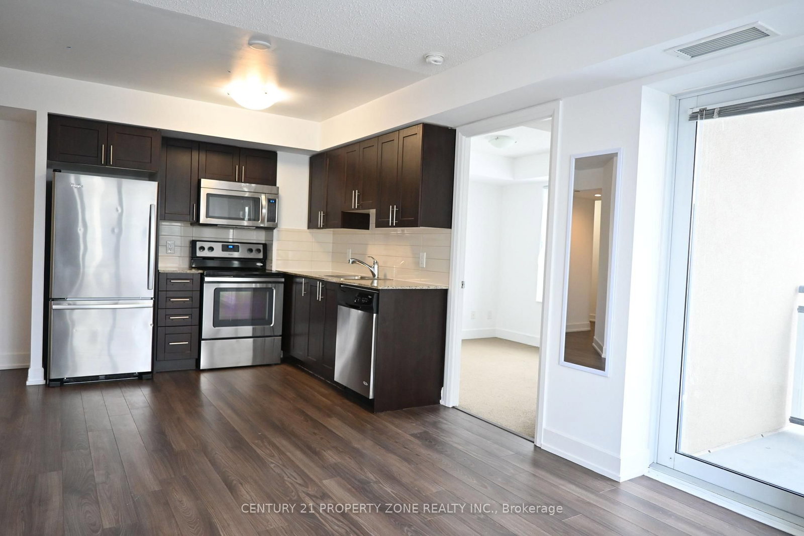 Condo for lease at 522-2 Eva Road, Toronto, Ontario, M9C 0A9 - Etobicoke West Mall - MLS: W12836892