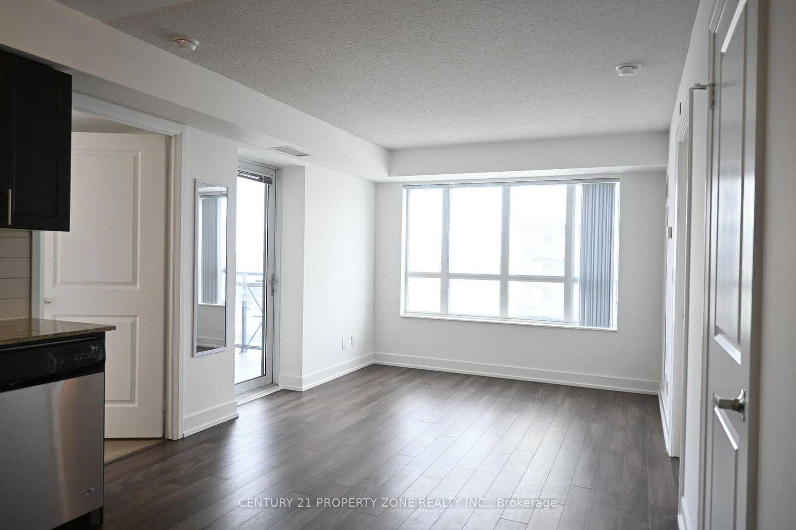 Condo for lease at 522-2 Eva Road, Toronto, Ontario, M9C 0A9 - Etobicoke West Mall - MLS: W12836892