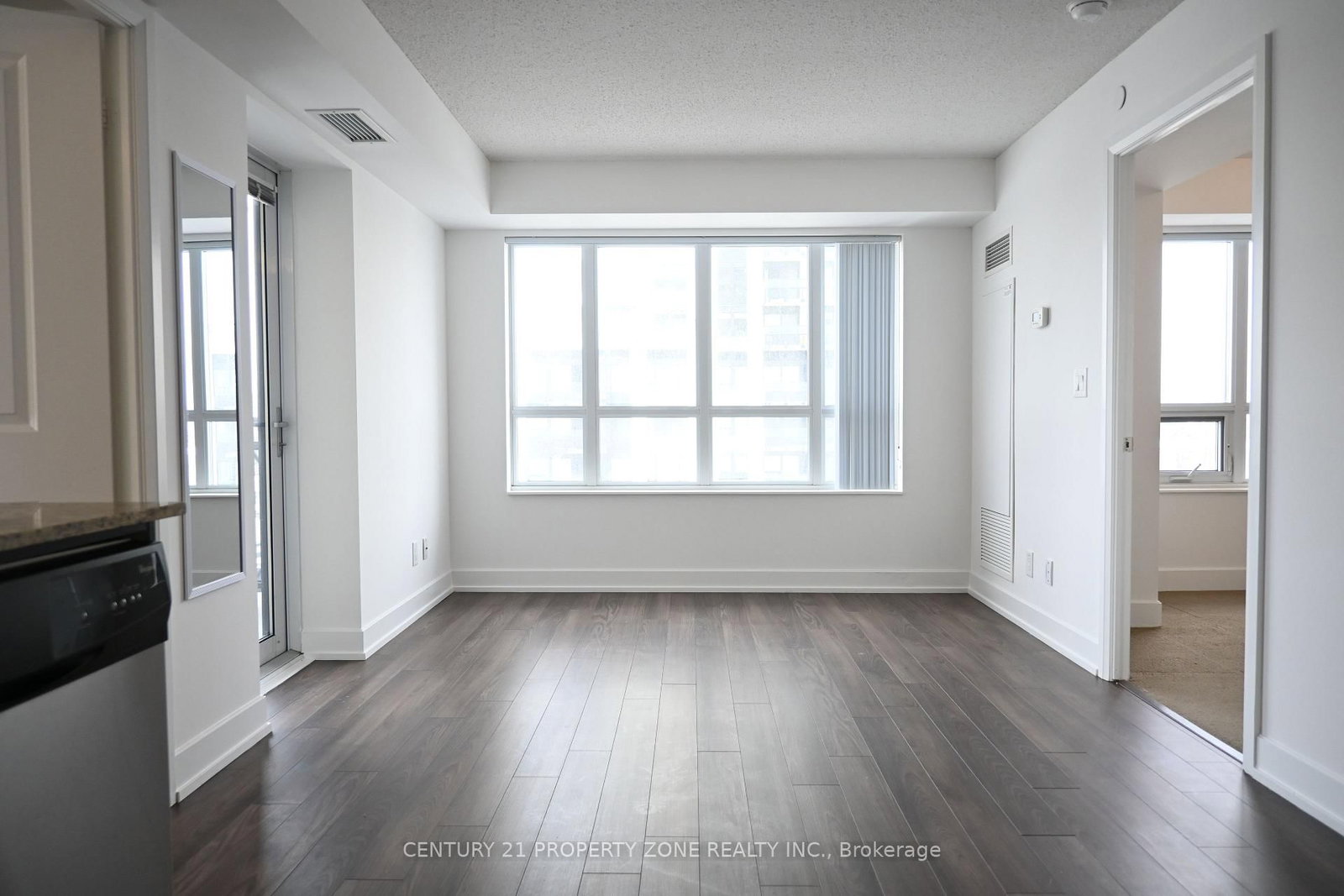 Condo for lease at 522-2 Eva Road, Toronto, Ontario, M9C 0A9 - Etobicoke West Mall - MLS: W12836892