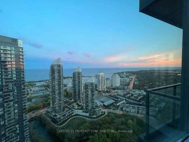 3901 - 36 Park Lawn Road