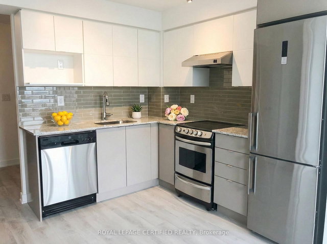 1409 - 160 Flemington Road