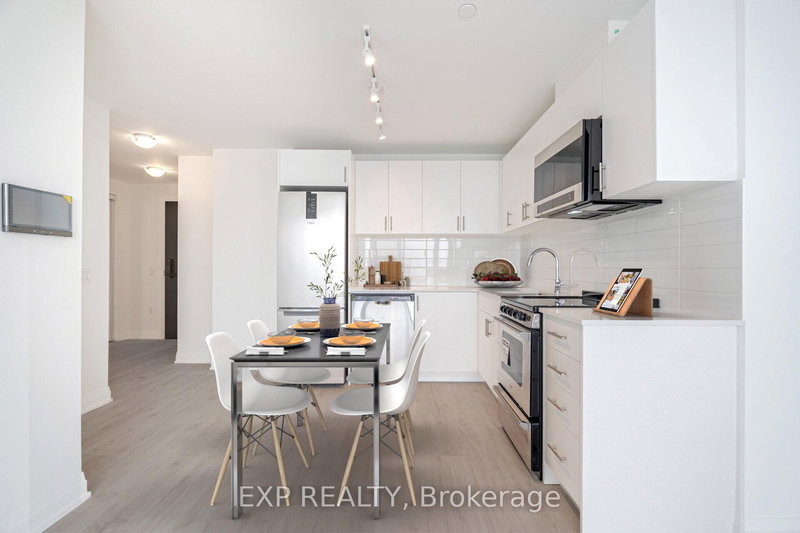 405 - 412 Silver Maple Rd, Oakville, L6H 7X8 | Image 3