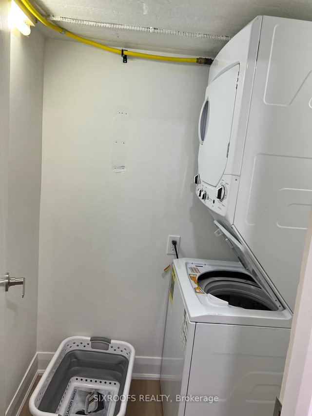 Lower - 390 Lake Promenade