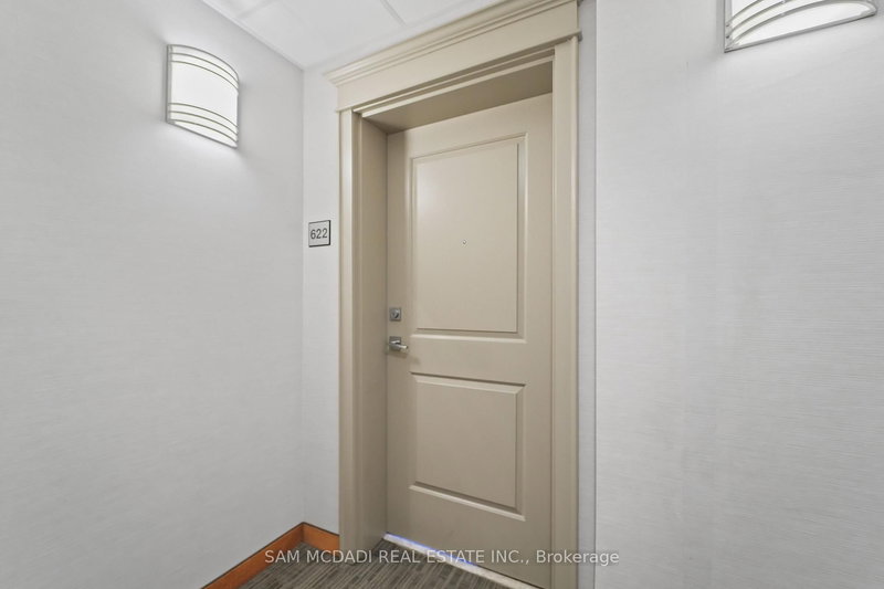 622 - 2490 Old Bronte Rd, Oakville, L6M 0Y5 | Image 2