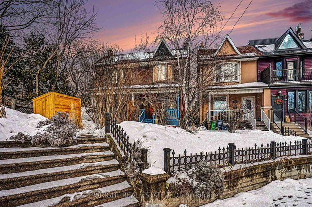 1273 Lansdowne Avenue N