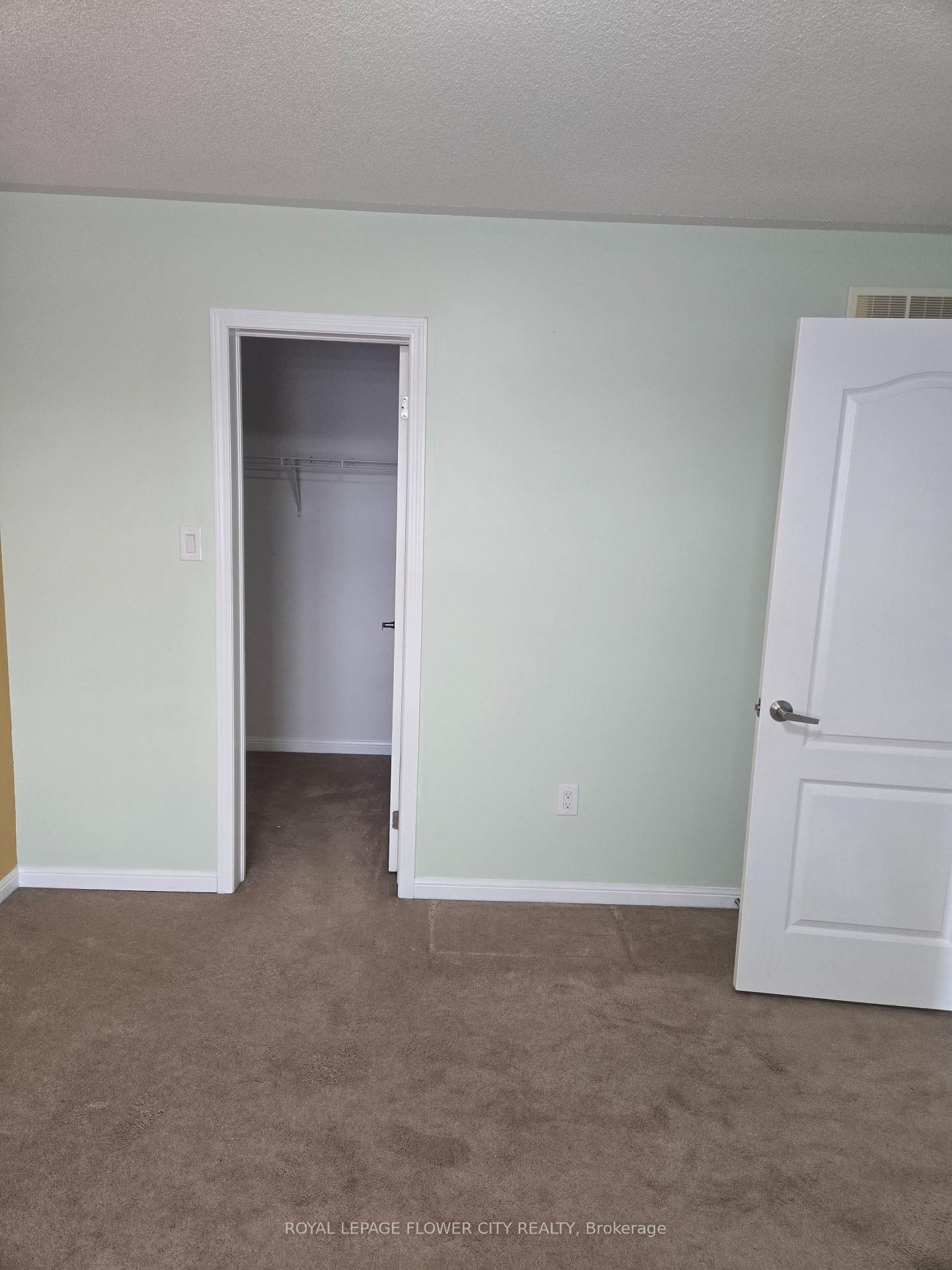 Townhouse for sale at 495 Mcjannett Avenue, Milton, Ontario, L9T 7T8 - Harrison - MLS: W12837992