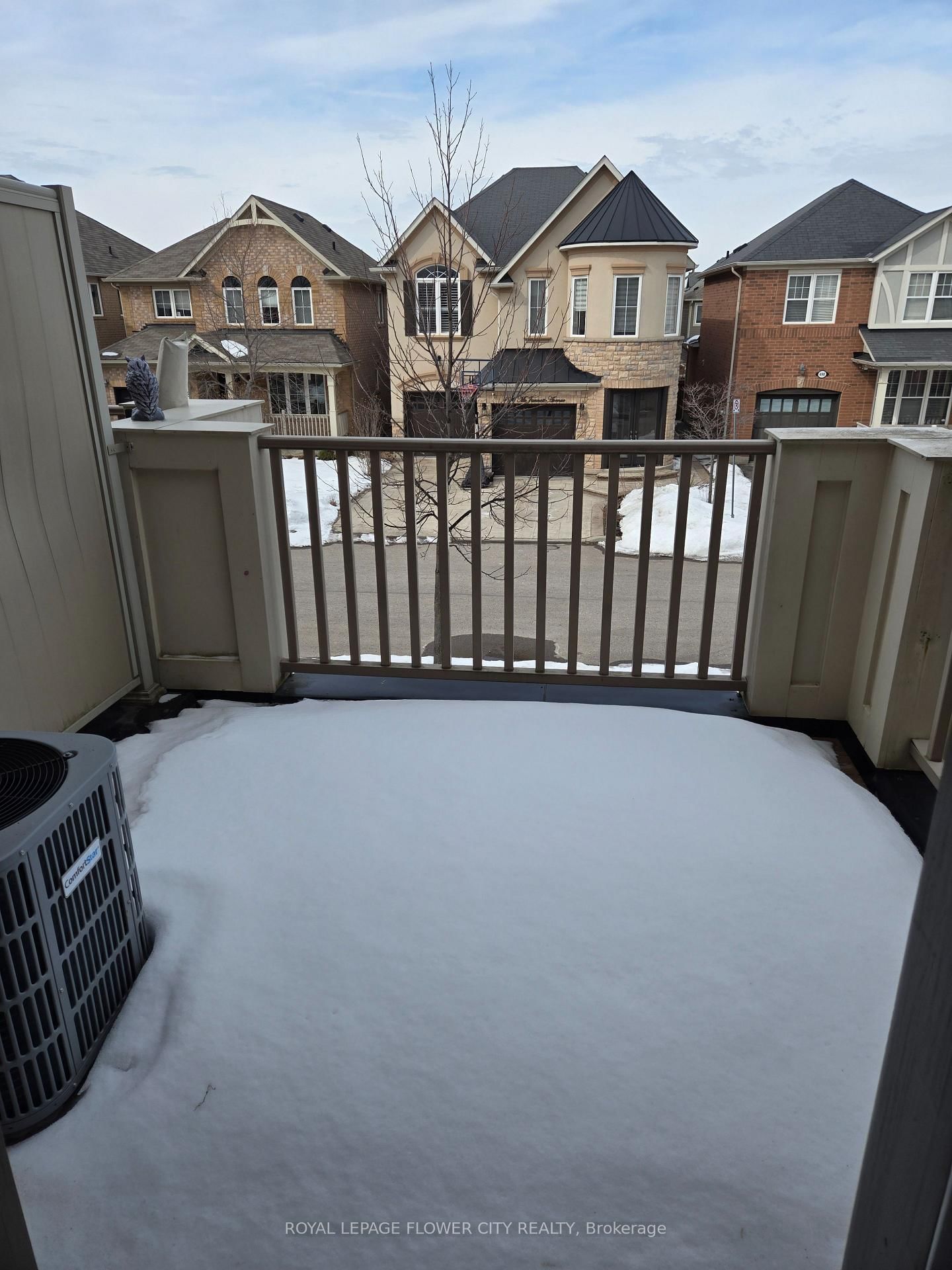 Townhouse for sale at 495 Mcjannett Avenue, Milton, Ontario, L9T 7T8 - Harrison - MLS: W12837992