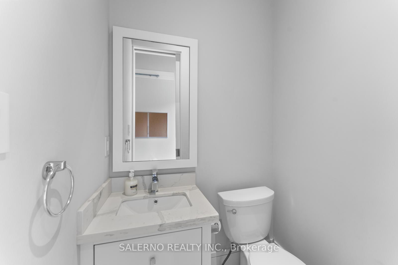 Detached House for sale at 7 Dolan Drive, Caledon, Ontario, L7E 0E1 - Palgrave - MLS: W12838124