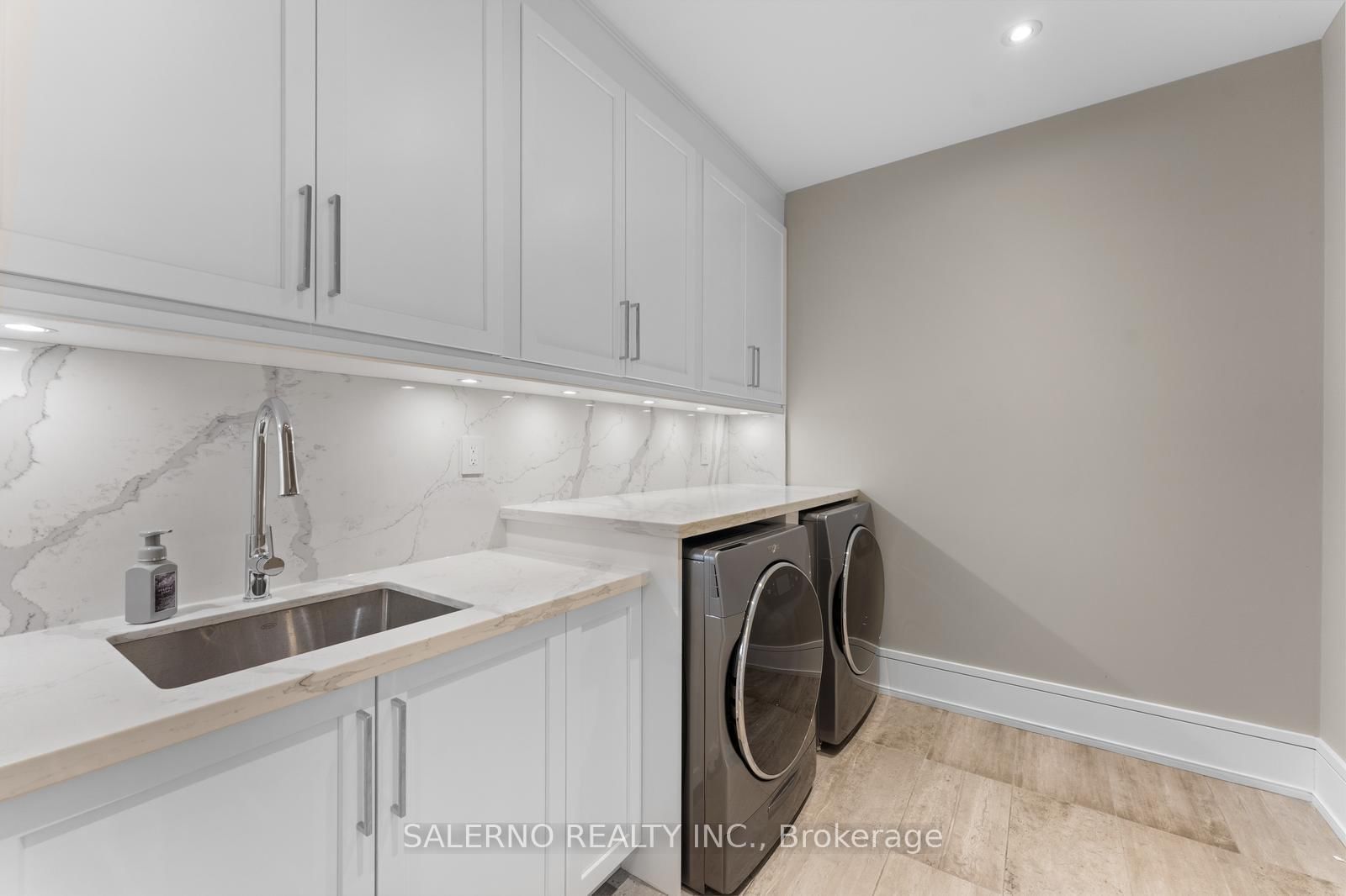 Detached House for sale at 7 Dolan Drive, Caledon, Ontario, L7E 0E1 - Palgrave - MLS: W12838124