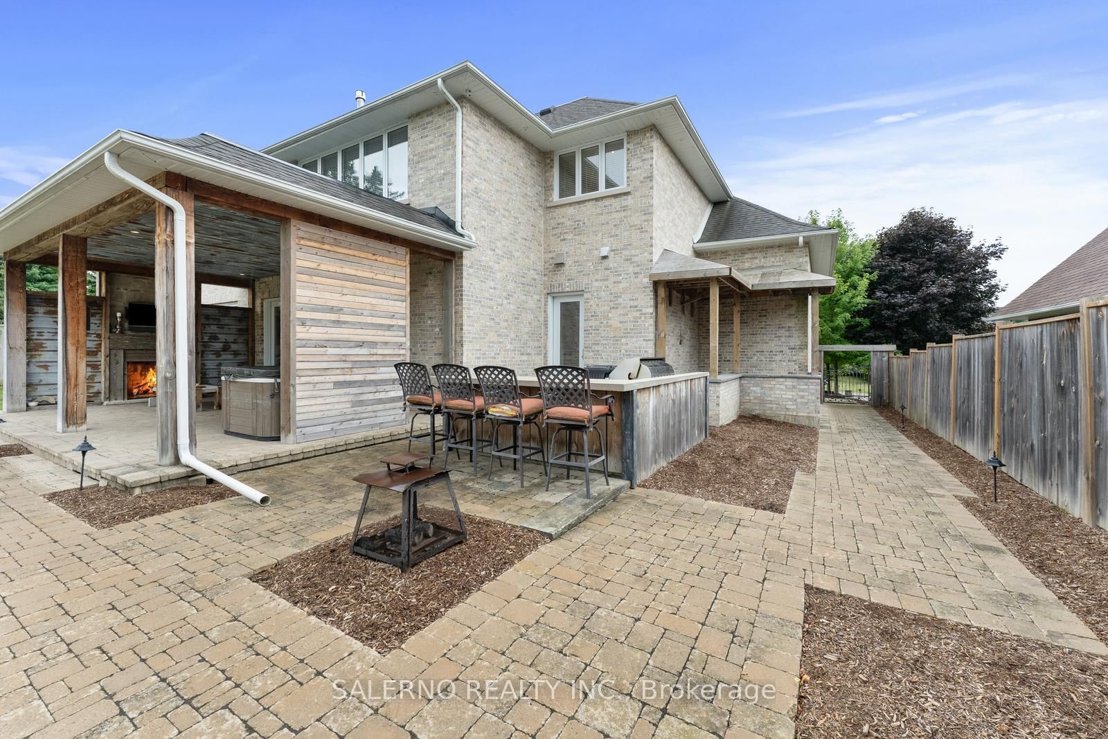 Detached House for sale at 7 Dolan Drive, Caledon, Ontario, L7E 0E1 - Palgrave - MLS: W12838124