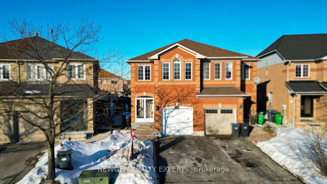 23 Whiteface Crescent