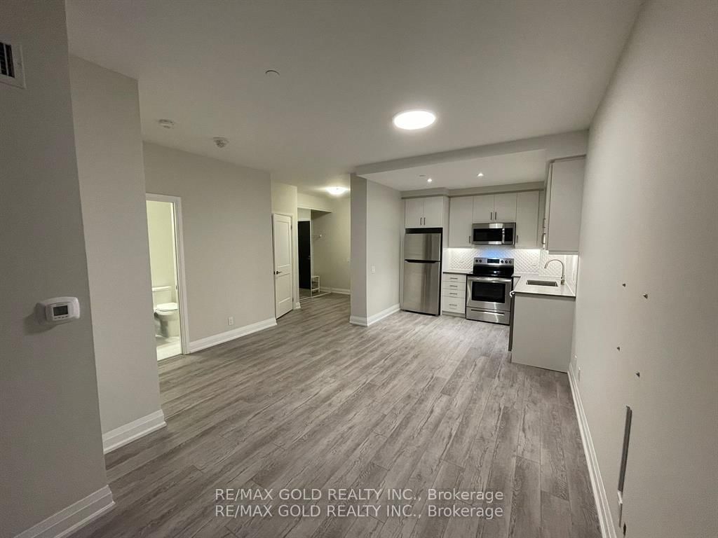 15 Lynch Street, Unit 2502 - Photo 25