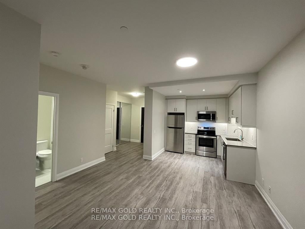 15 Lynch Street, Unit 2502 - Photo 37