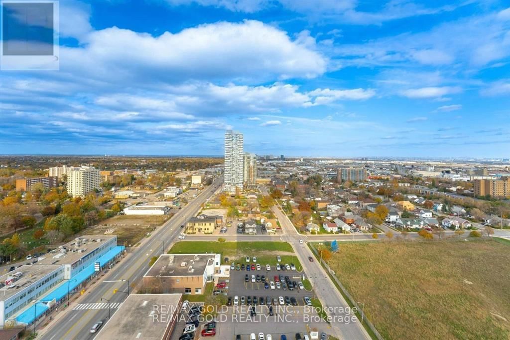 15 Lynch Street, Unit 2502 - Photo 41