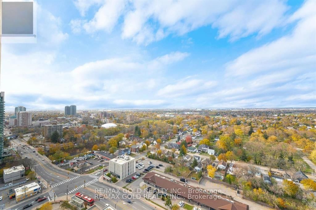 15 Lynch Street, Unit 2502 - Photo 42