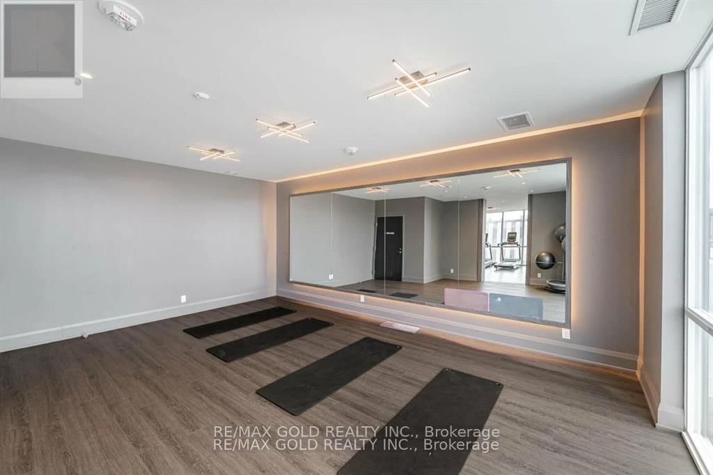 15 Lynch Street, Unit 2502 - Photo 48