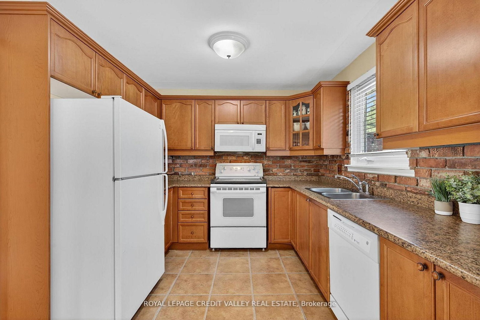 Detached House for sale at 60 Gondola Crescent, Brampton, Ontario, L6S 1W6 - Northgate - MLS: W12838818