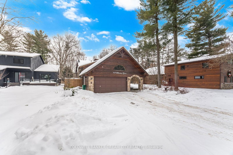 43 Olivers Lane, Caledon, L7C 1G5 | Image 2