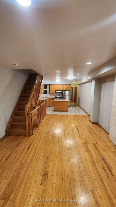 Upper - 908 Ossington Ave | Toronto | Image