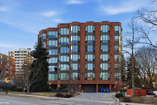 603 - 2121 Lakeshore Road
