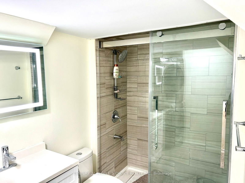 Basement - 24 Yardmaster Dr, Brampton, L7A 3Z8 | Image 3