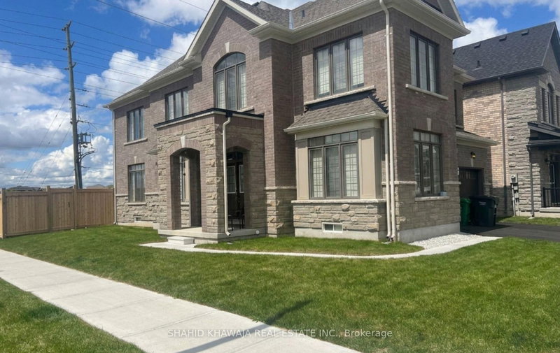322 Valleyway Dr, Brampton, L6X 0K7 | Image 2