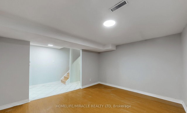 20 Nadia Place