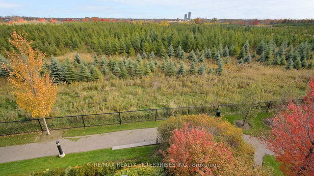 210 - 65 Yorkland Boulevard