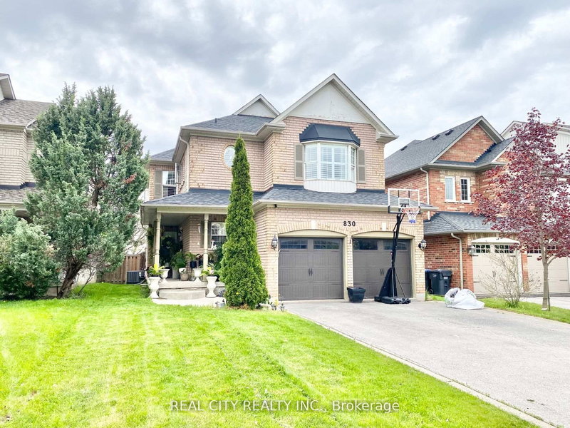 830 Old Derry Rd, Mississauga, L5W 1B9 | Image 2
