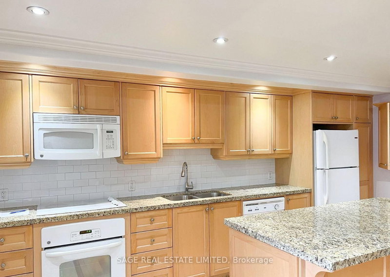 home for lease on Unit B-50 Jane Street