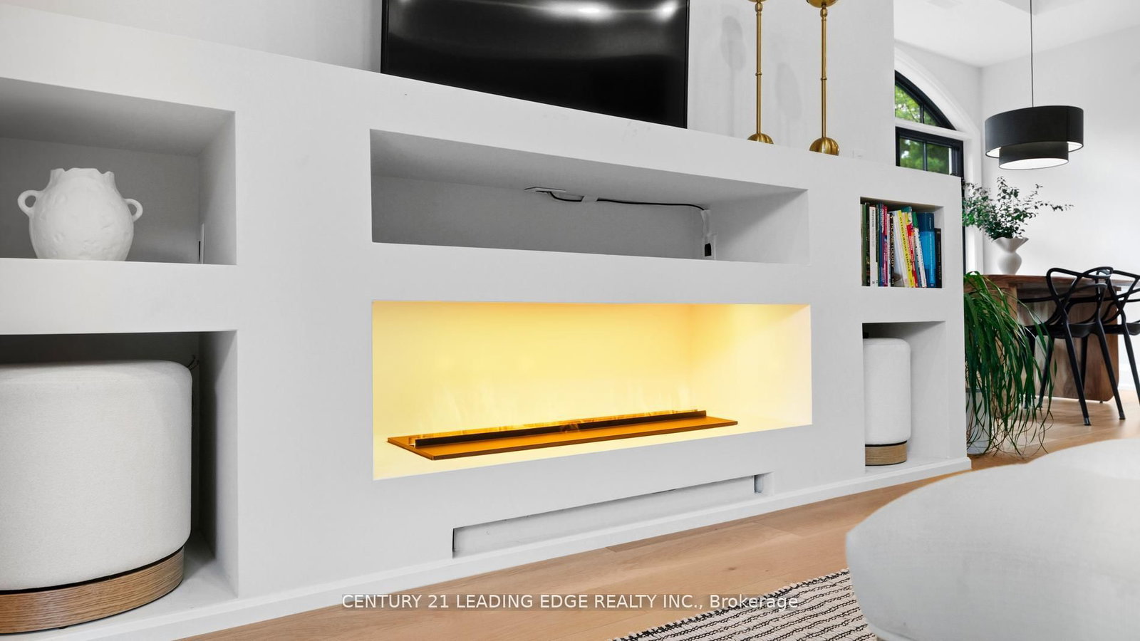 Detached House for sale at 197 Glen Oak Drive, Oakville, Ontario, L6K 2J3 - West - MLS: W12843096