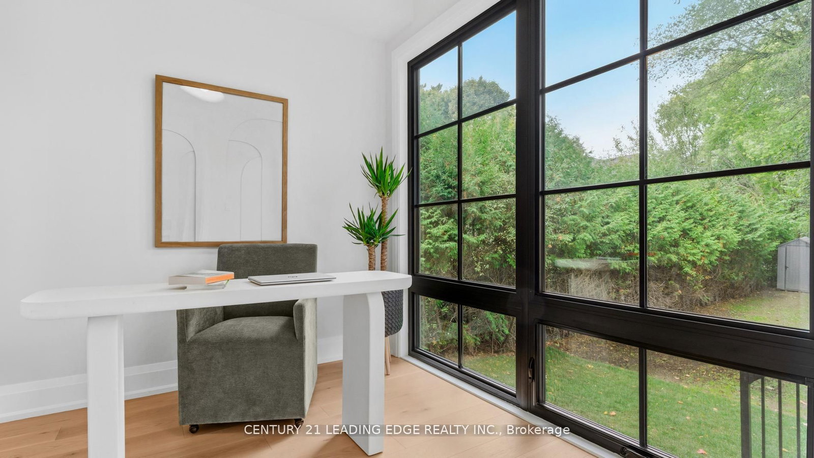 Detached House for sale at 197 Glen Oak Drive, Oakville, Ontario, L6K 2J3 - West - MLS: W12843096