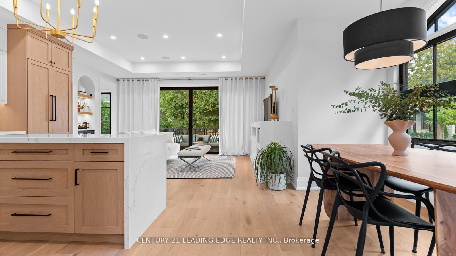 Detached House for sale at 197 Glen Oak Drive, Oakville, Ontario, L6K 2J3 - West - MLS: W12843096