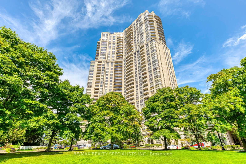 3005 - 35 Kingsbridge Garden Circ W, Mississauga, L5R 3Z5 | Image 2