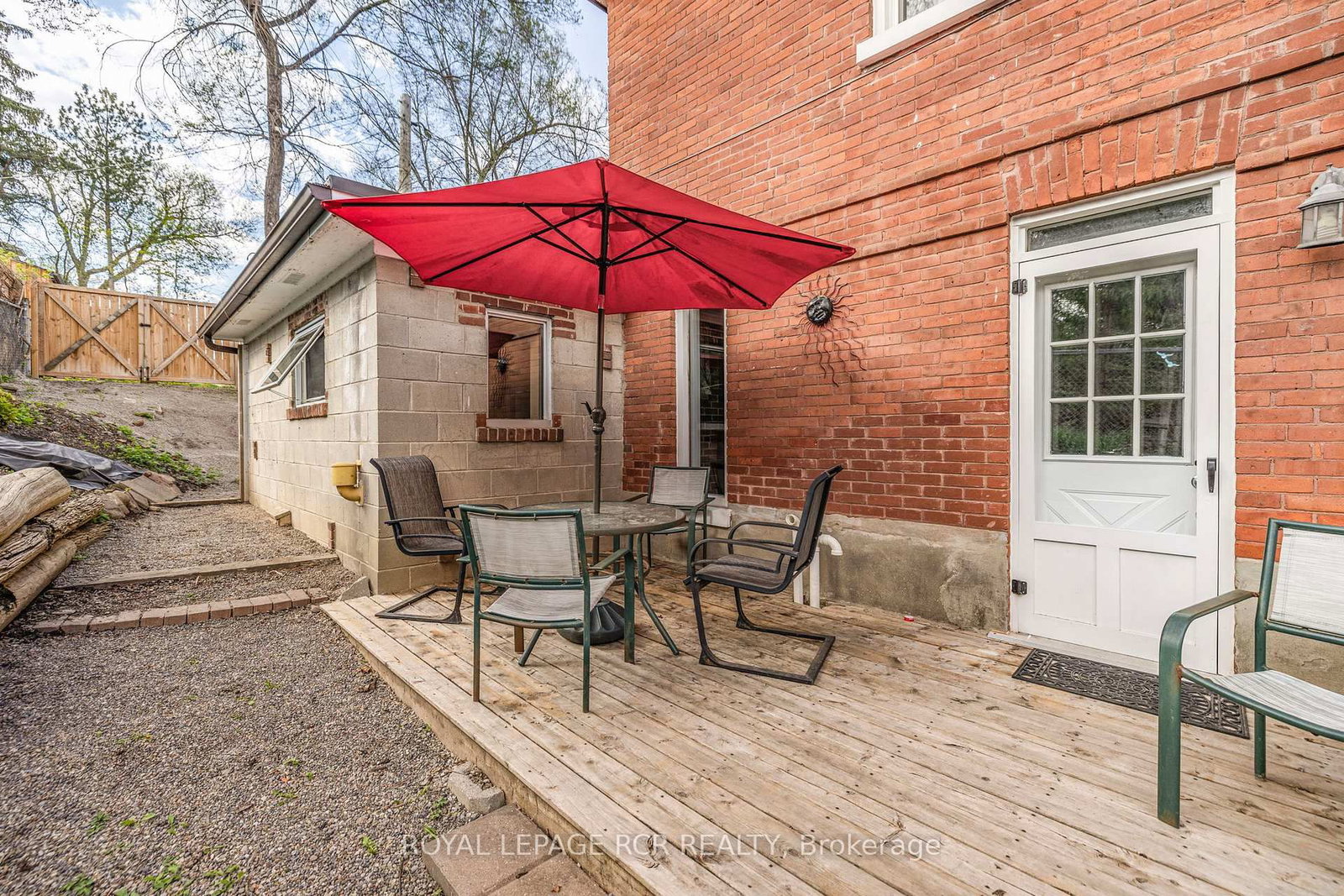 Detached House for sale at 91 King Street, Caledon, Ontario, L7E 1A2 - Bolton West - MLS: W12844176