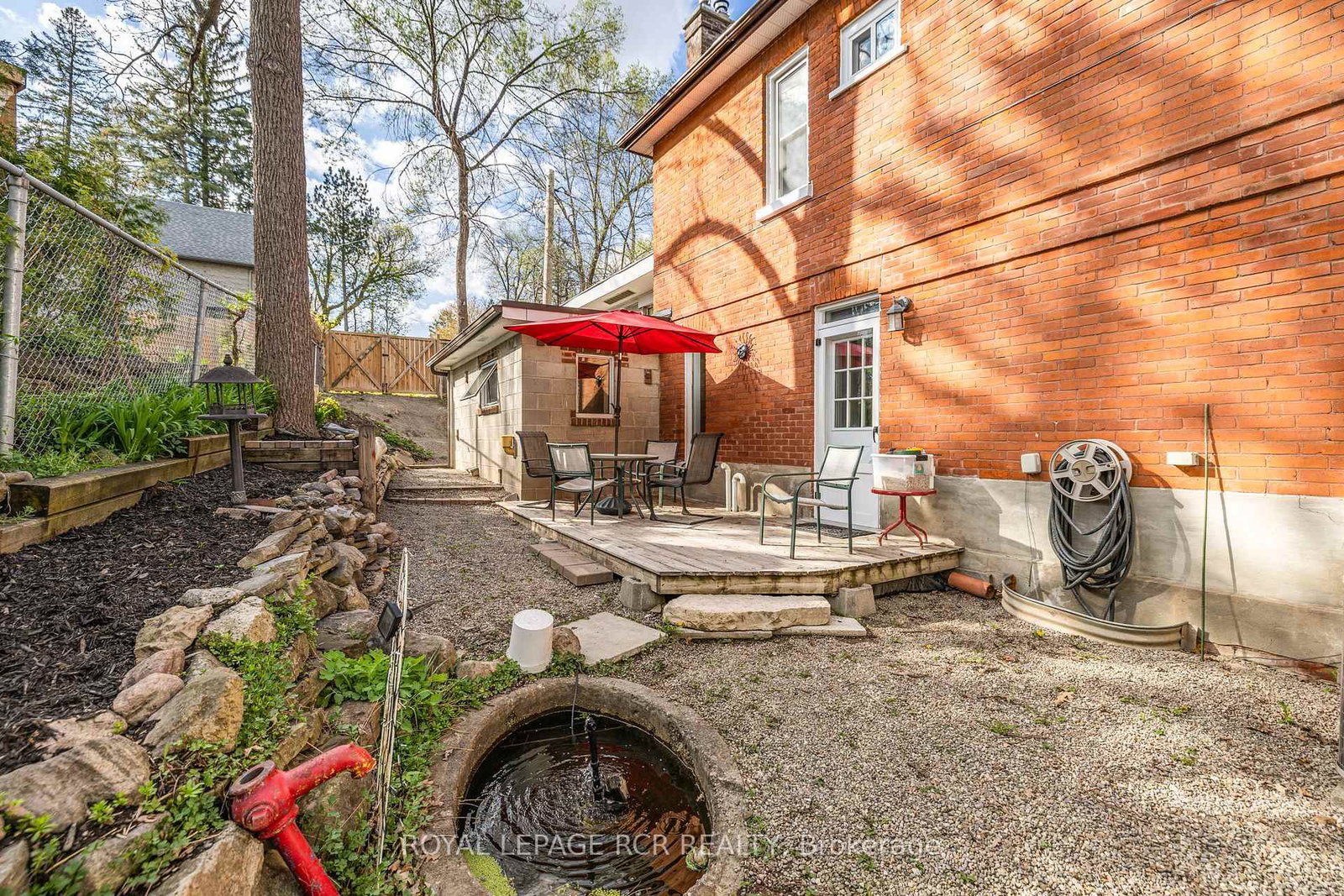 Detached House for sale at 91 King Street, Caledon, Ontario, L7E 1A2 - Bolton West - MLS: W12844176